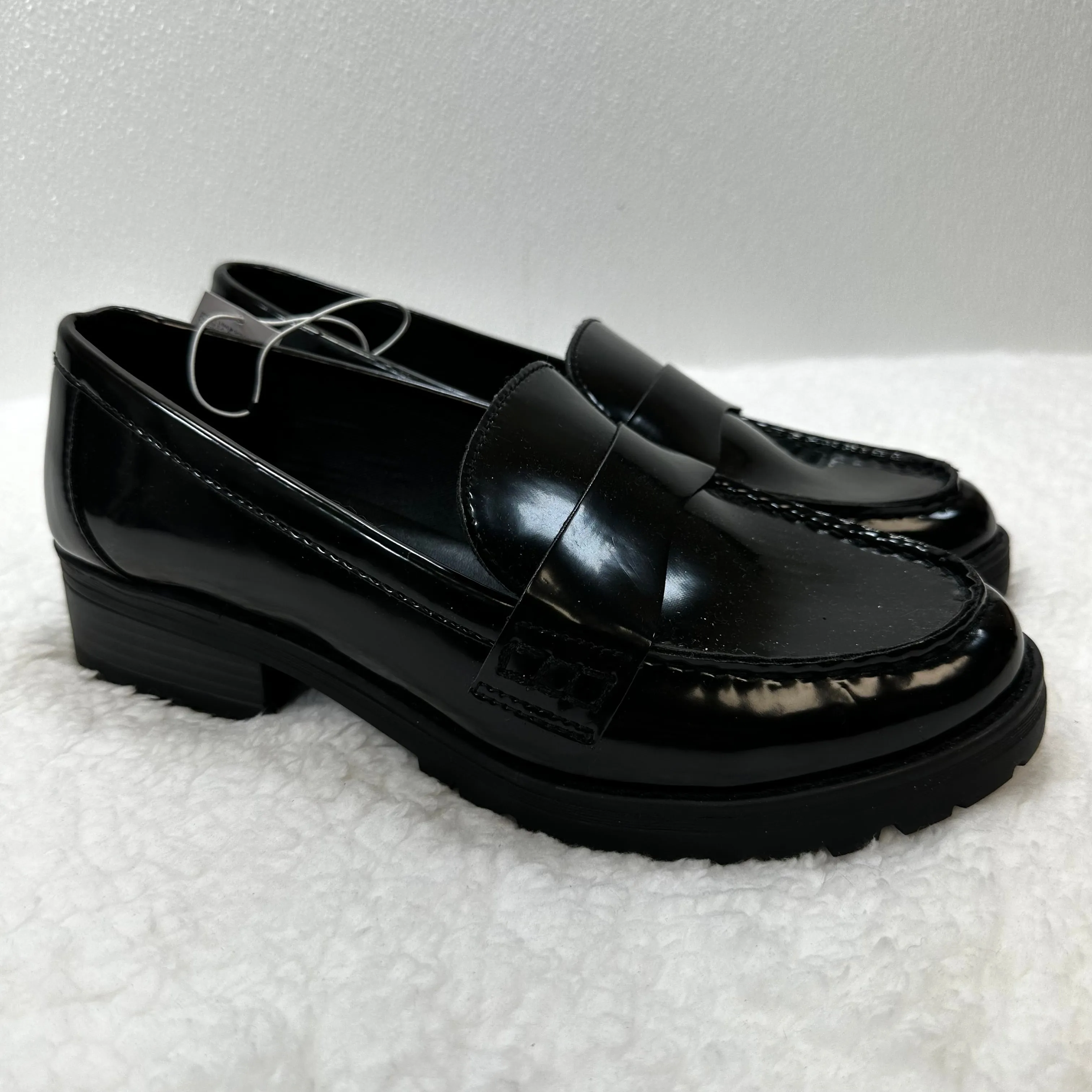 Black Shoes Flats Loafer Oxford Old Navy O, Size 10