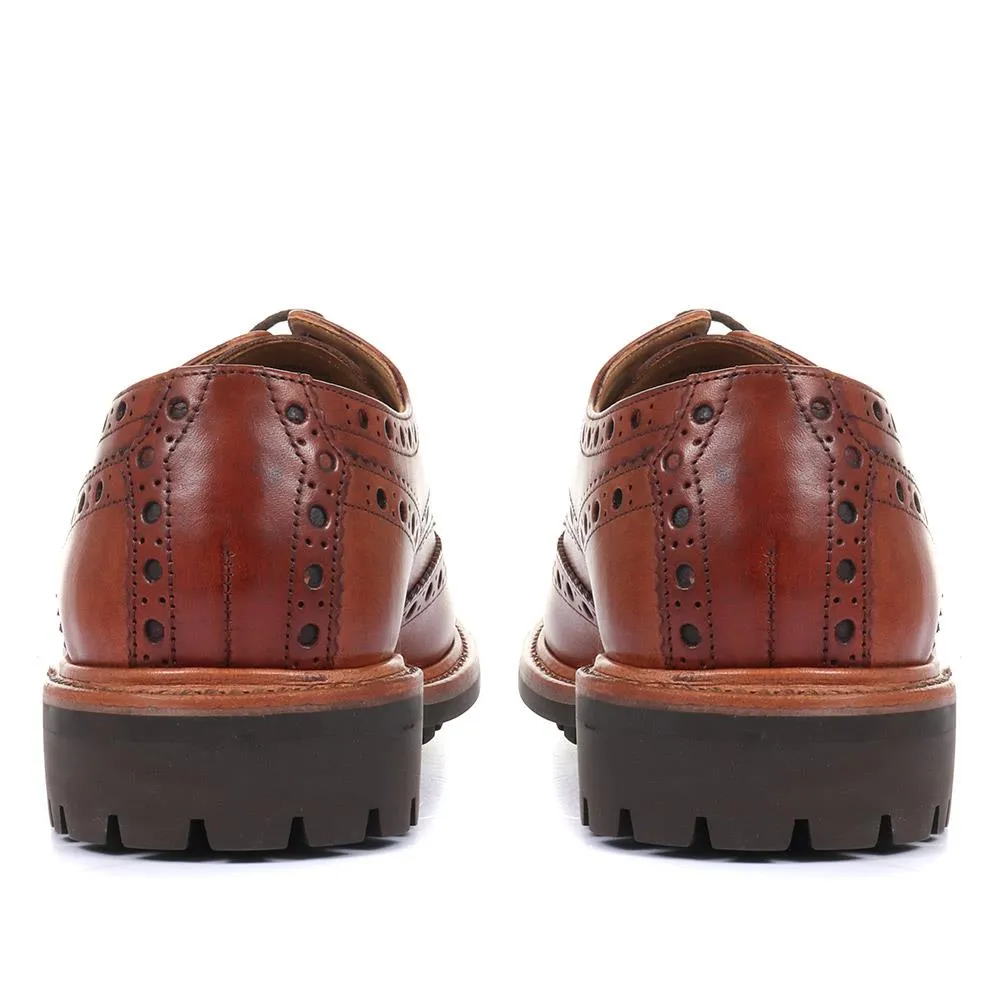 Bushwick Goodyear Welted Leather Brogues - BUSHWICK / 319 886