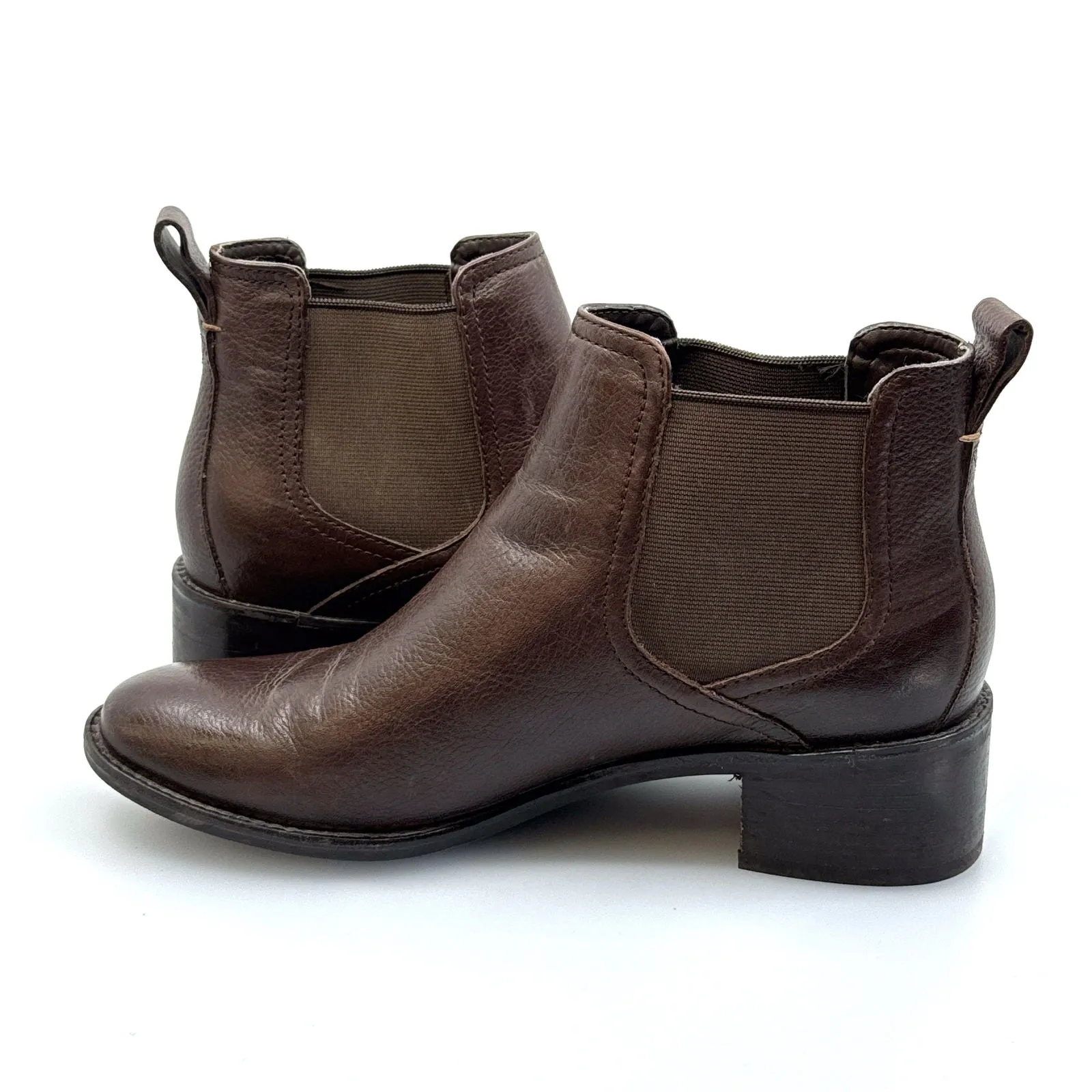 Cole Haan | Womens Chelsea Boots W14121 | Color: Brown | Size: 8B | Pre-Owned