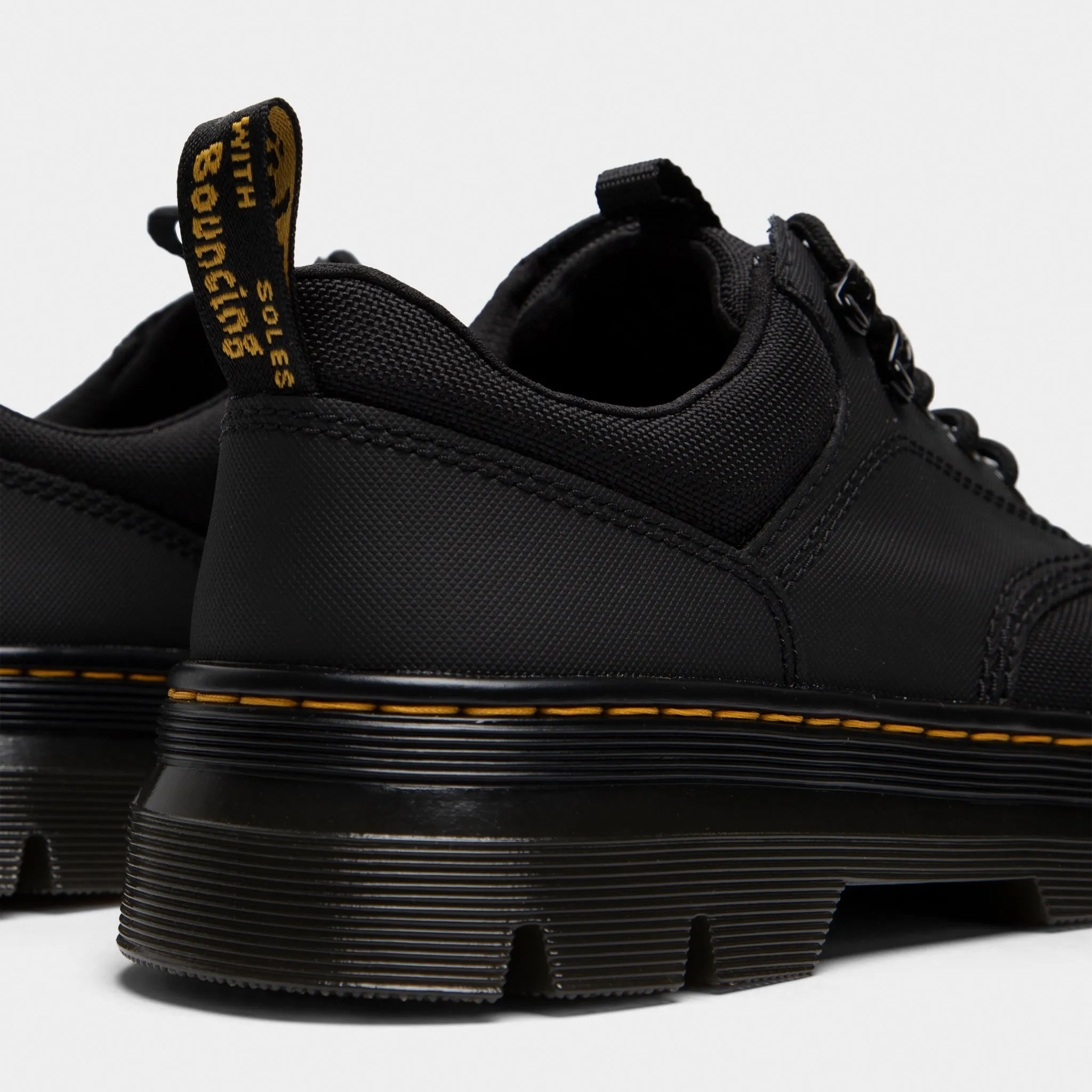 Dr. Martens Reeder / Black