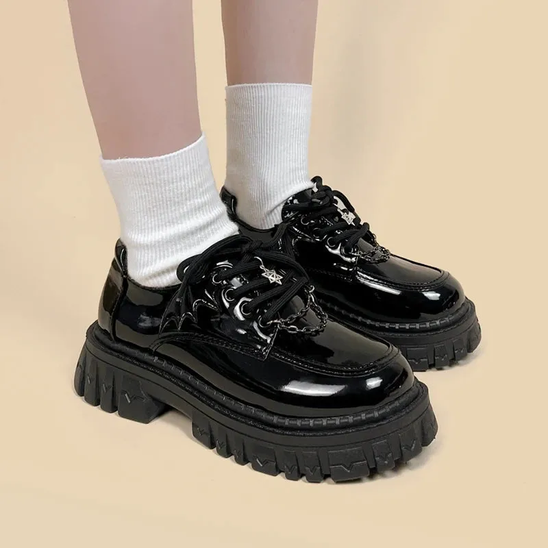 Grunge Bat Wings Platform Oxford Shoes