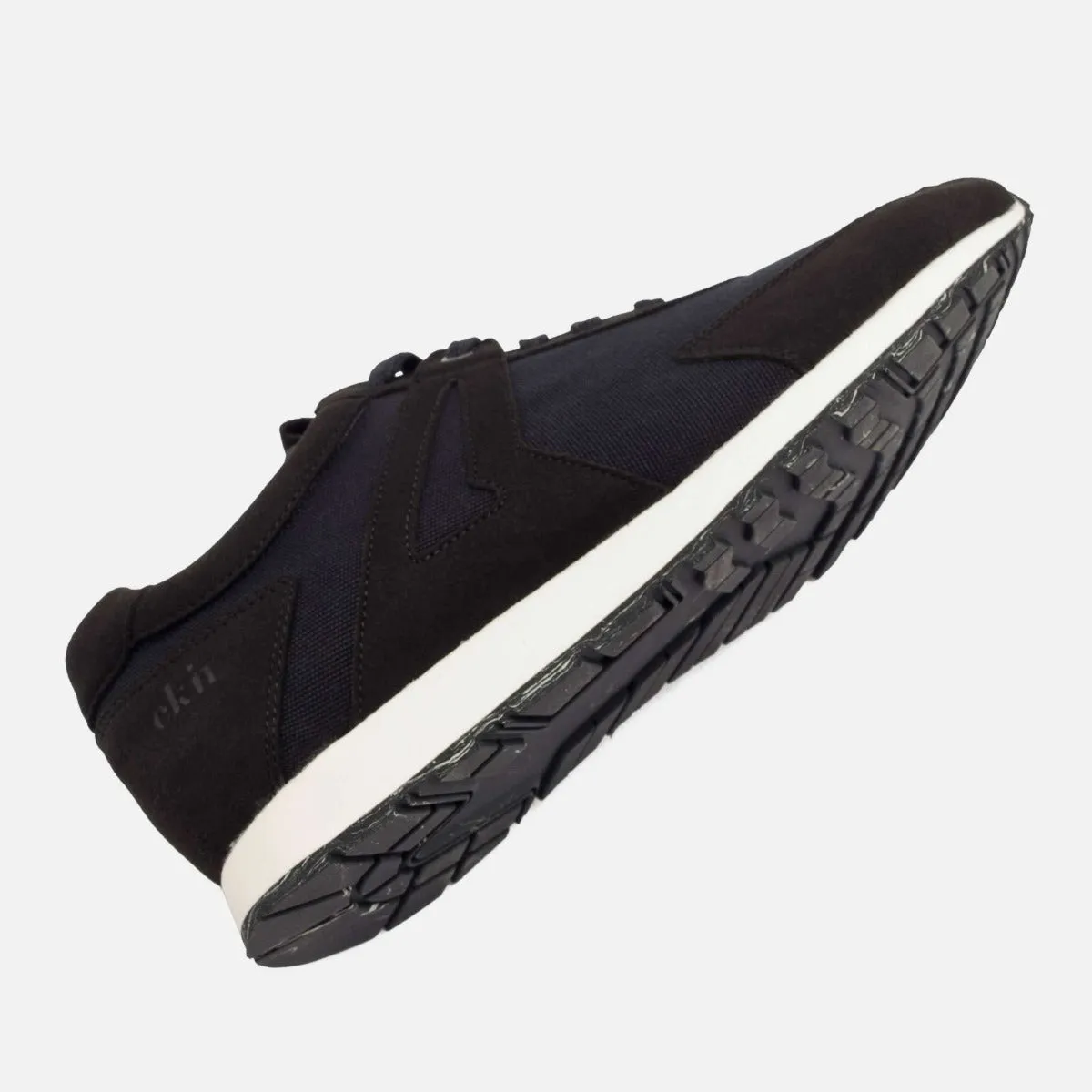 Low Seed Runner Vegan Sneakers Black Size 37-44